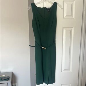 White House Black Market Green Sheath Dress Sleeveless Scoop Neck